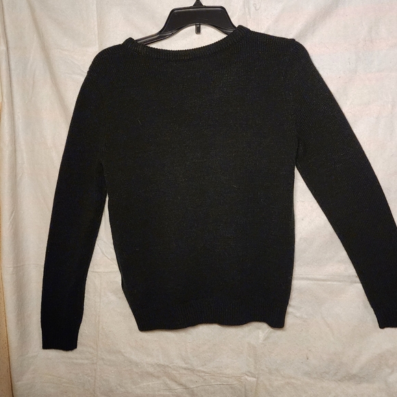 Womens Black Longsleeve Crew Neck Sweater Top with Pink Fuzzy Heart by H&M - Picture 4 of 9